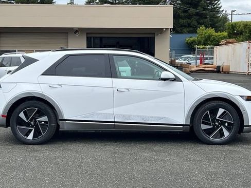 New 2026 Hyundai Ioniq 5 Limited RWD image 5