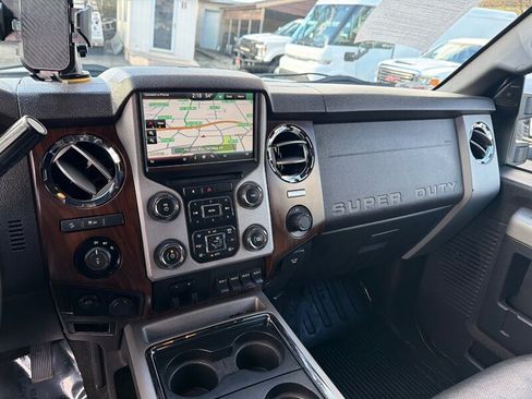 Used 2016 Ford F250 Lariat AWD/4WD image 17