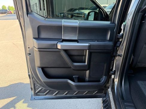 Used 2019 Ford F150 XLT w/ Equipment Group 302A Luxury AWD/4WD image 10