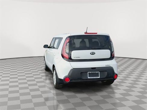 Used 2015 Kia Soul image 7