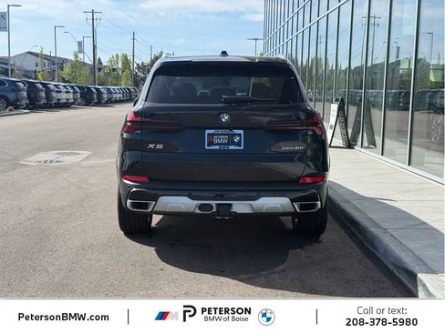 New 2026 BMW X5 xDrive40i AWD/4WD image 4
