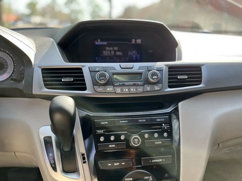 Used 2013 Honda Odyssey EX-L image 11