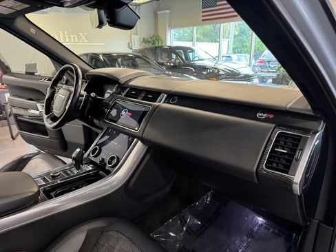 Used 2021 Land Rover Range Rover Sport SVR image 20