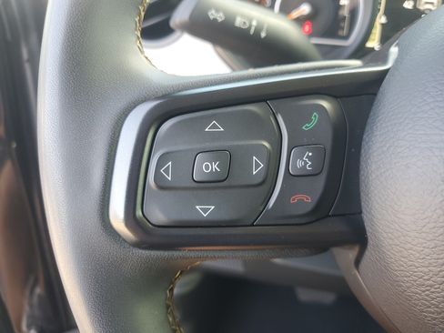 Used 2024 Jeep Wrangler Unlimited Sport AWD/4WD image 16