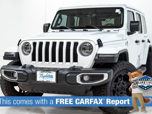Used 2018 Jeep Wrangler Unlimited Sahara AWD/4WD image 2