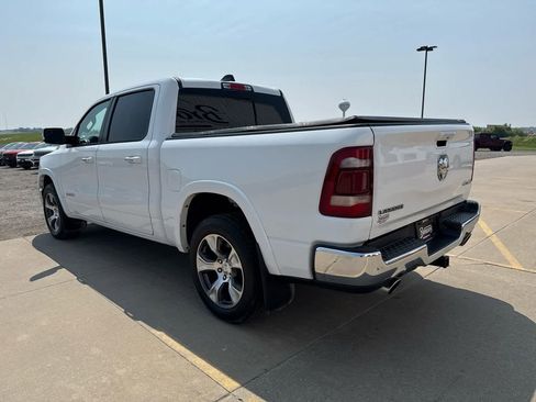 Used 2022 RAM 1500 Laramie AWD/4WD image 7
