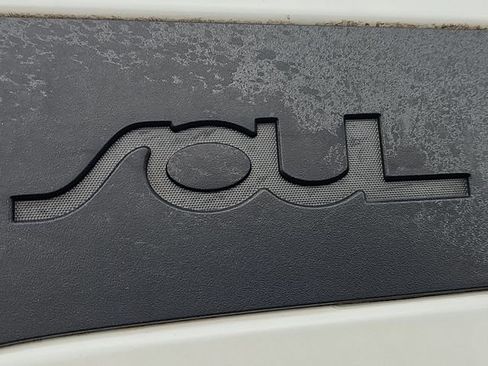 Used 2020 Kia Soul LX FWD image 31