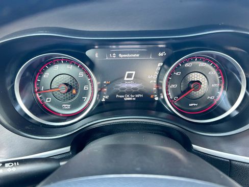 Used 2019 Dodge Charger GT RWD image 5