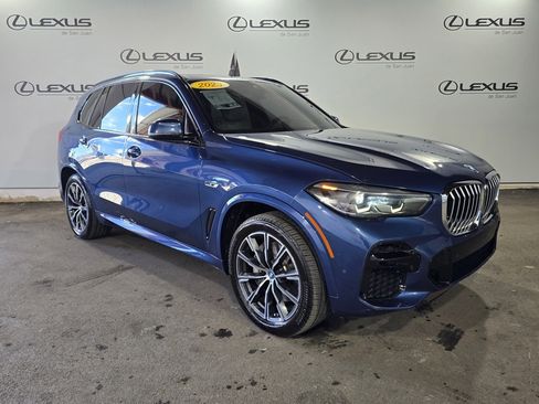 Used 2023 BMW X5 xDrive45e w/ M Sport Package image 3
