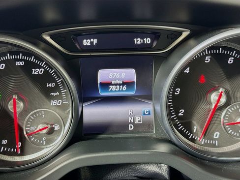 Used 2018 Mercedes-Benz GLA 250 4MATIC image 26