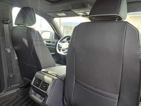 New 2026 Volkswagen Atlas Cross Sport SEL Premium R-Line image 24