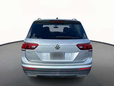 Used 2021 Volkswagen Tiguan S image 4
