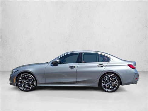 Used 2025 BMW 330i Sedan RWD image 9