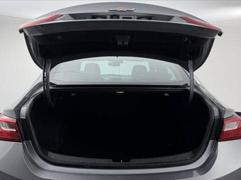 Used 2023 Chevrolet Malibu LT FWD image 18