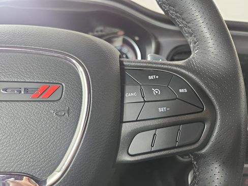 Used 2022 Dodge Challenger R/T Scat Pack image 16