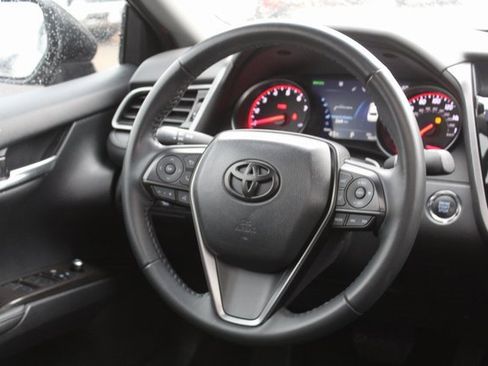 Used 2024 Toyota Camry XSE image 19