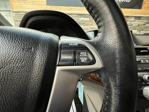 Used 2011 Honda Accord EX-L image 17