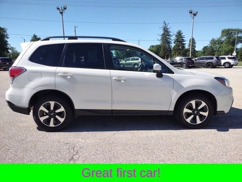 Used 2018 Subaru Forester 2.5i Premium w/ All-Weather Package AWD/4WD image 6