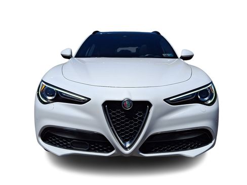 Used 2023 Alfa Romeo Stelvio Ti AWD/4WD image 2