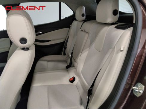 Used 2022 Buick Encore GX Select w/ Advanced Technology Package image 38