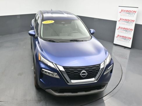 Used 2023 Nissan Rogue SV FWD image 25