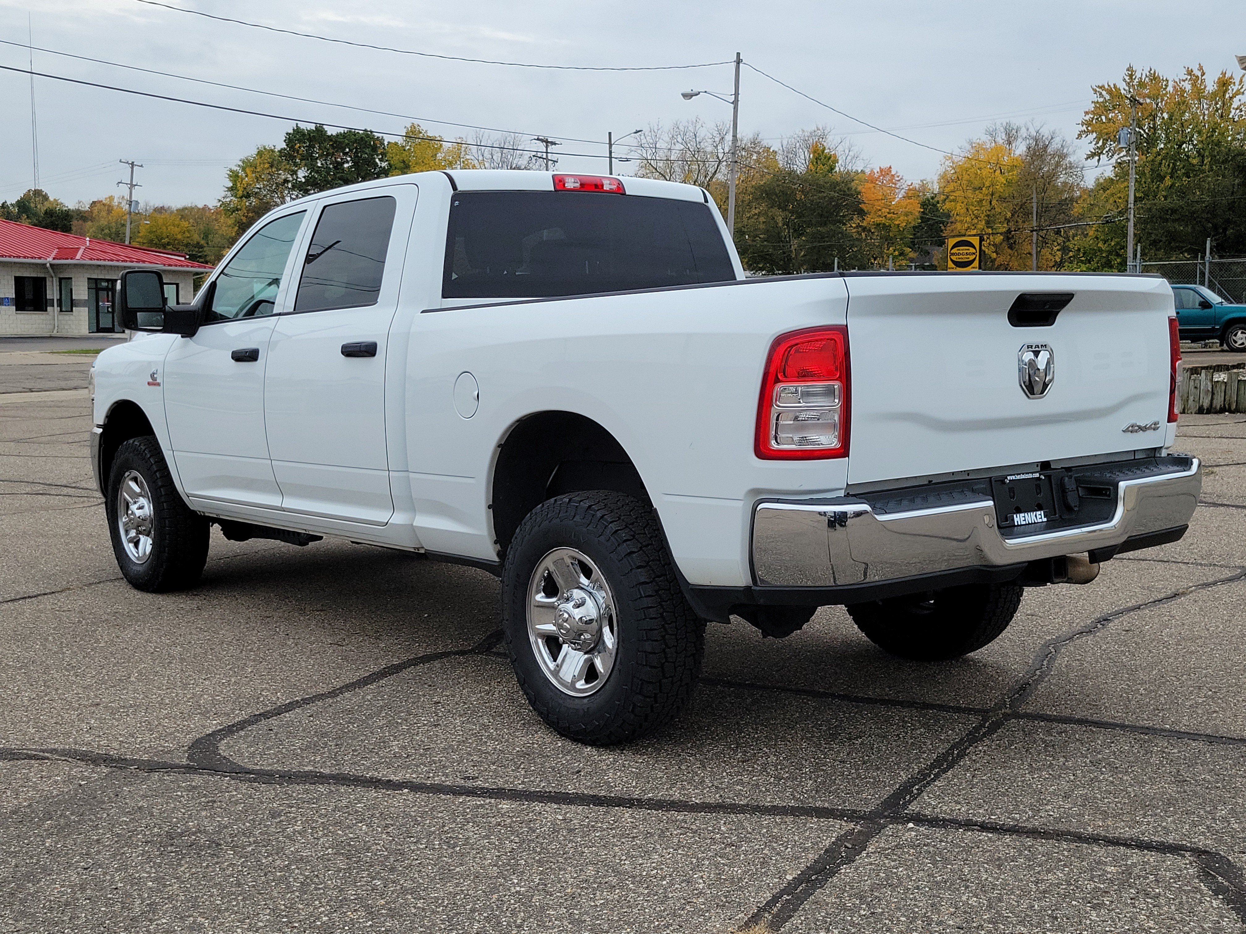 Used 2023 RAM 2500 Tradesman w/ Chrome Appearance Group AWD/4WD image 3
