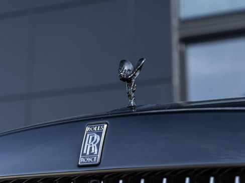 Used 2022 Rolls-Royce Ghost Black Badge image 20