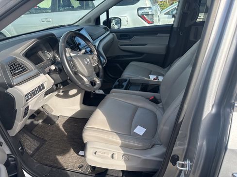 Used 2024 Honda Odyssey EX-L image 5