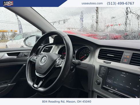 Used 2017 Volkswagen Golf Wolfsburg Edition FWD image 25