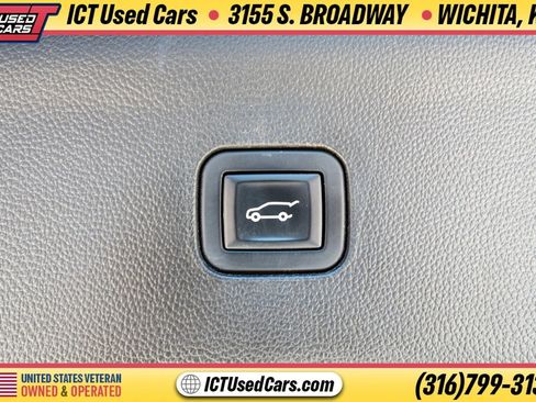 Used 2018 Buick Enclave Premium w/ Trailering Package AWD/4WD image 27