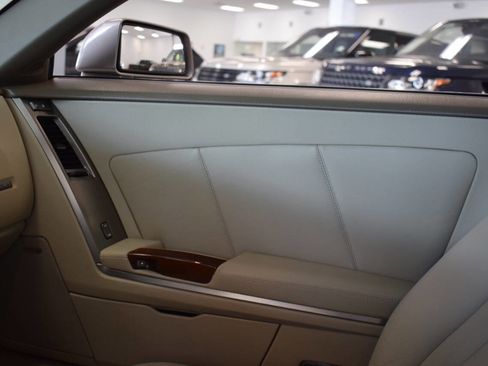 Used 2005 Cadillac XLR image 82