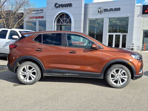 Used 2021 Buick Encore GX Preferred w/ Cold Weather Comfort Package image 7