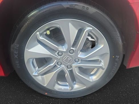 Used 2018 Honda Accord LX image 31