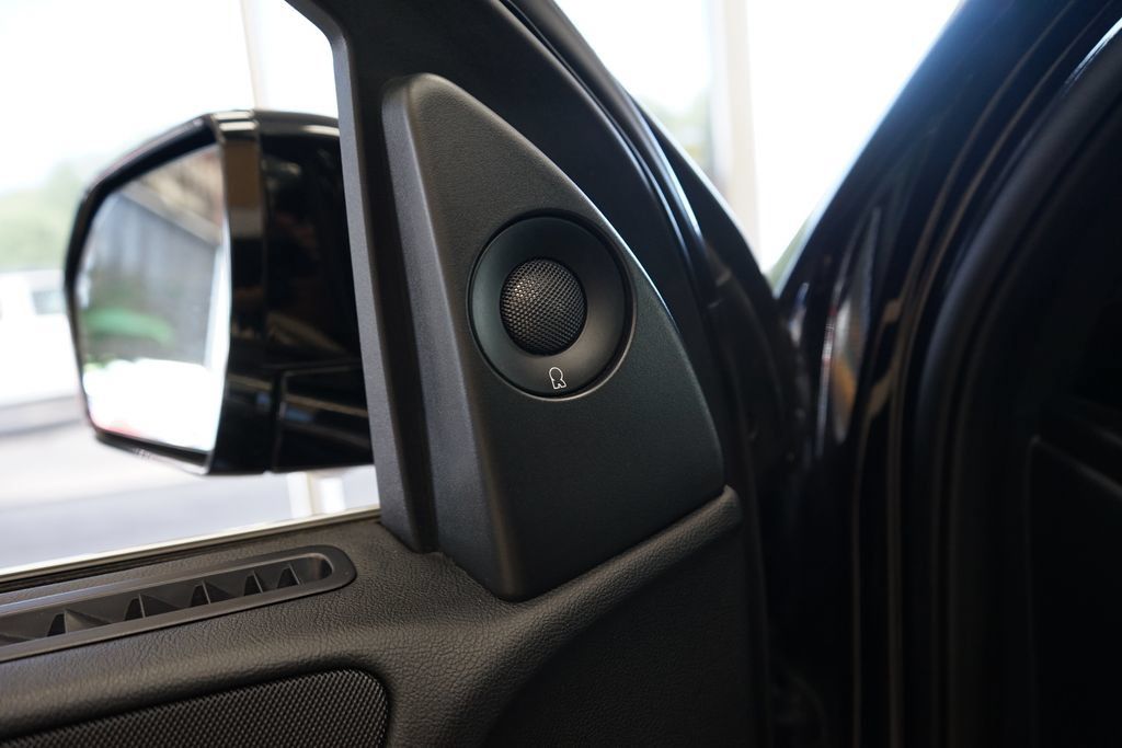 Used 2021 Lincoln Navigator Reserve AWD/4WD image 31