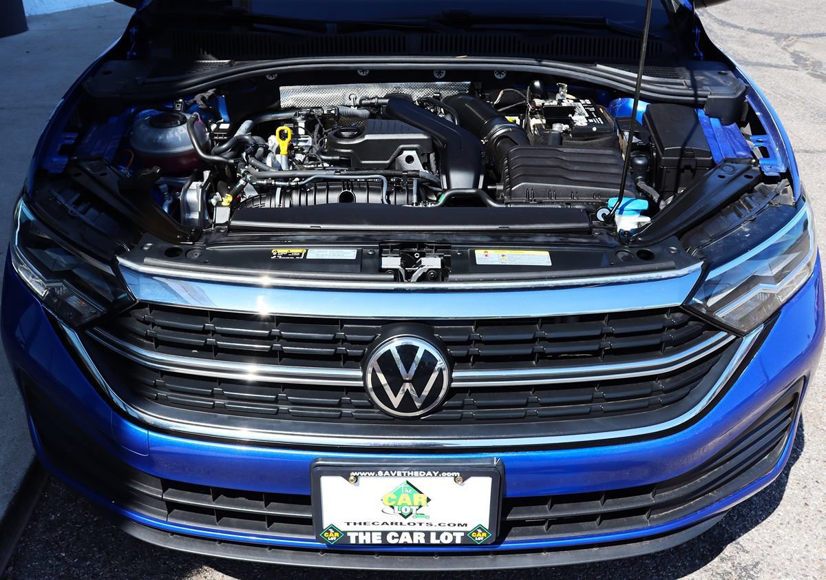 Used 2022 Volkswagen Jetta SE FWD image 55