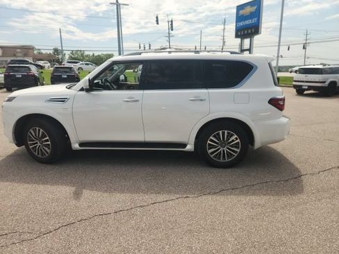 Used 2021 Nissan Armada SL AWD/4WD image 10