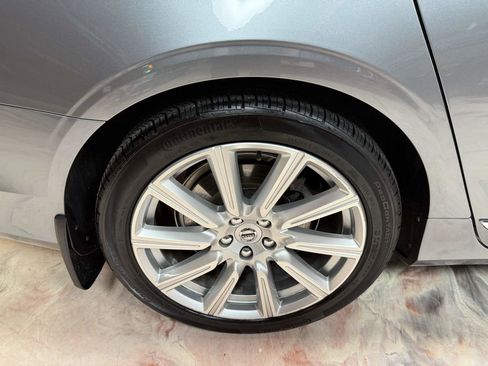 Used 2017 Volvo S90 T6 Inscription w/ Vision Package AWD/4WD image 40