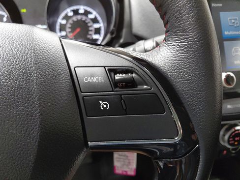 Used 2025 Mitsubishi Outlander Sport LE AWD/4WD image 33