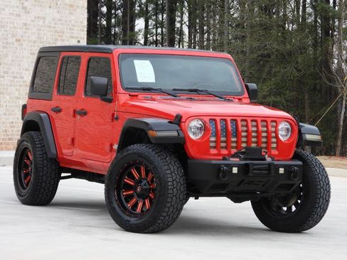 Used 2019 Jeep Wrangler Unlimited Sport S image 9