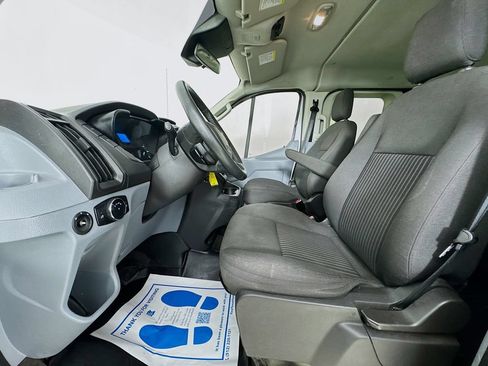 Used 2015 Ford Transit 350 XLT RWD image 25
