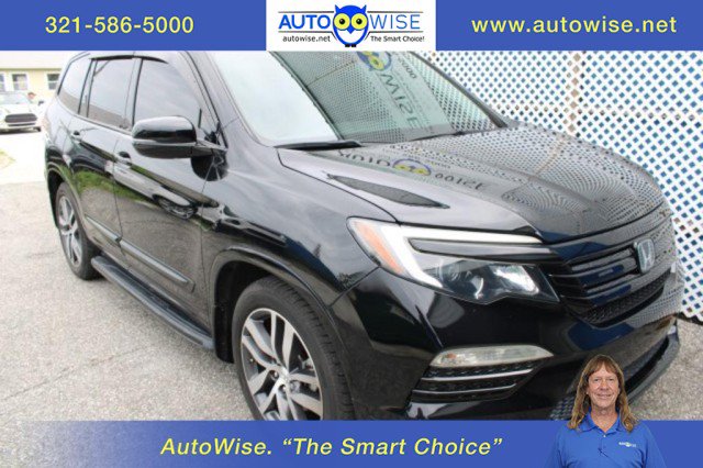 Used 2017 Honda Pilot Elite image 1