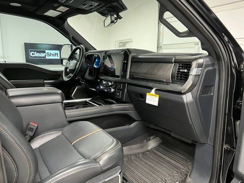 Used 2023 Ford F350 Platinum w/ Tremor Off-Road Package AWD/4WD image 56