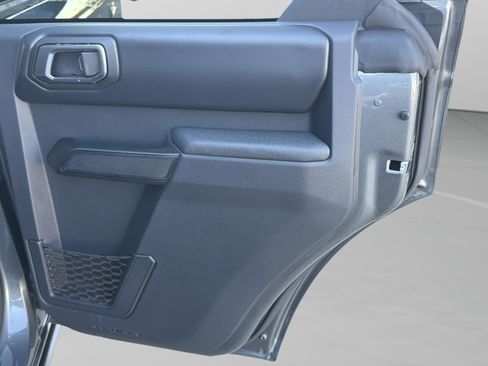 New 2025 Ford Bronco Badlands image 27