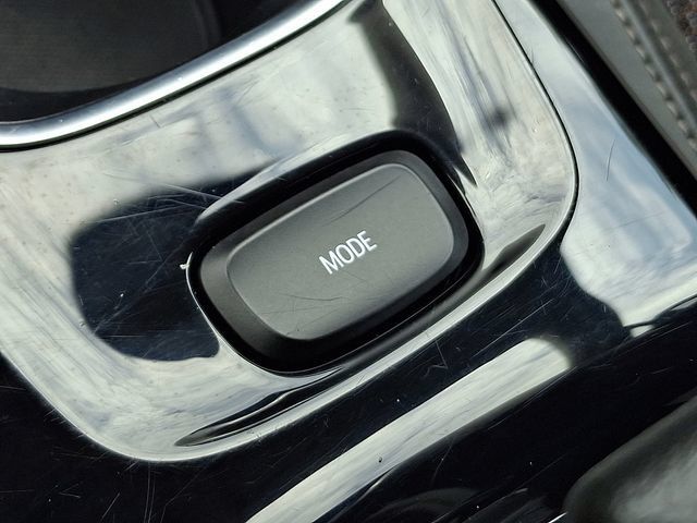 Used 2023 Buick Envision Preferred FWD image 24