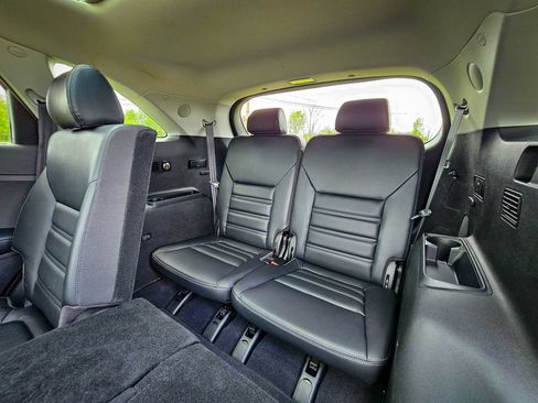 Used 2019 Kia Sorento EX w/ EX Touring Package FWD image 35