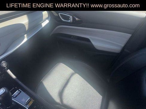 Certified 2025 Jeep Compass Limited AWD/4WD image 25