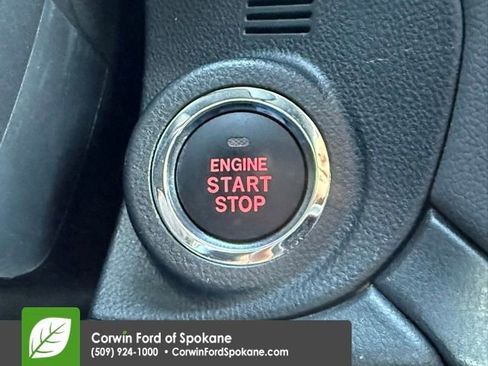 Used 2025 Subaru Outback Wilderness AWD/4WD image 32