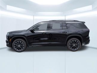 New 2026 Chevrolet Traverse LT w/ Sun and Wheel Package FWD video 2