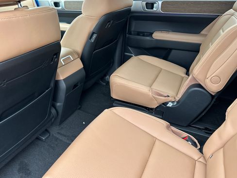 New 2026 Hyundai Santa Fe Calligraphy image 12