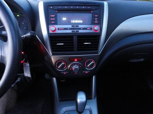 Used 2010 Subaru Forester 2.5X Premium AWD/4WD image 26